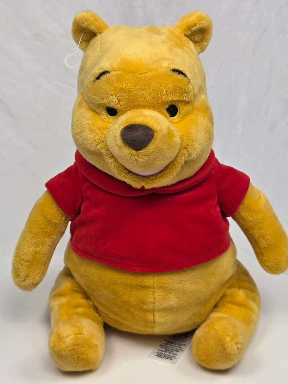 Disney Store Winnie the Pooh Plush 12"